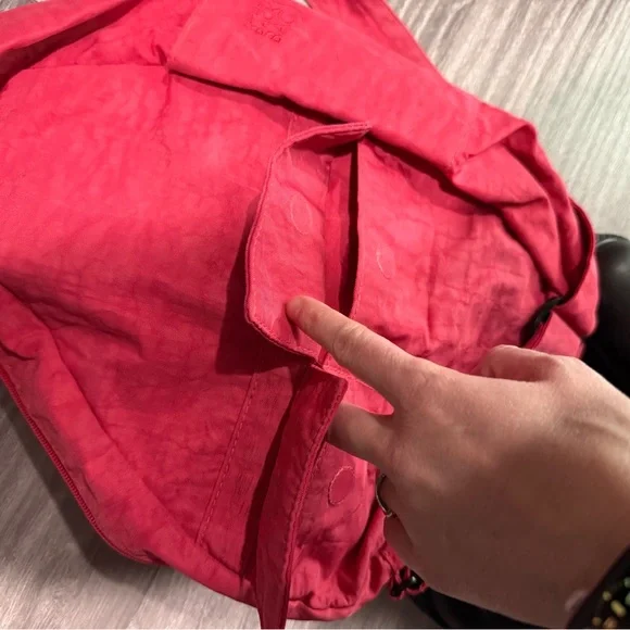 Raspberry Pink Nylon Ameribag Healthy Back Sling Bag Backpack - Picture 6 of 6